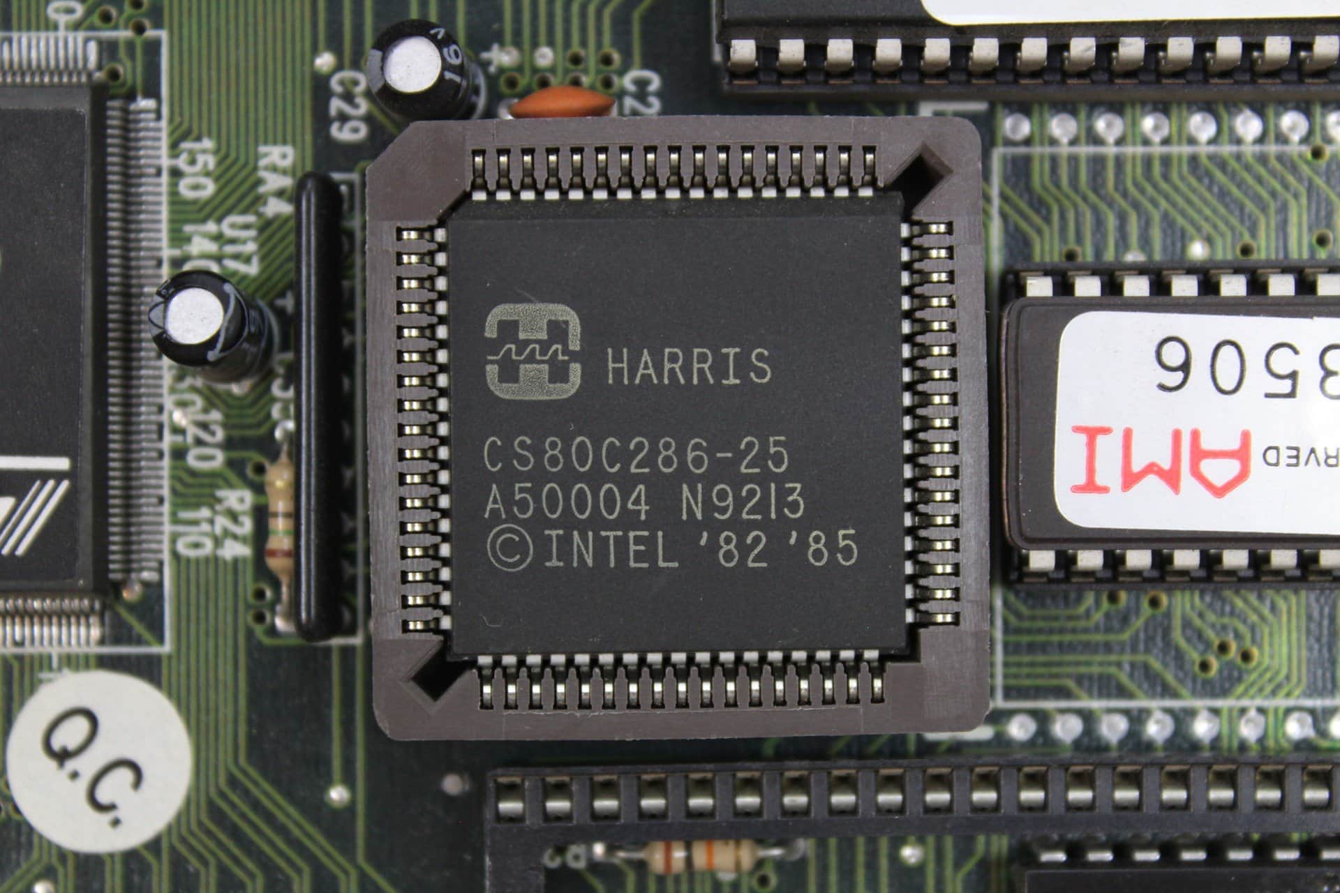 computer motherboard with an Intel 286 processor